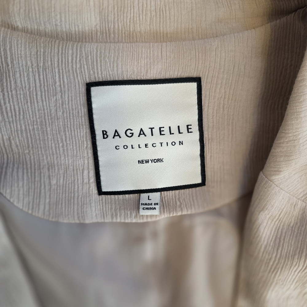 Bagatelle Women's Beige Blazer